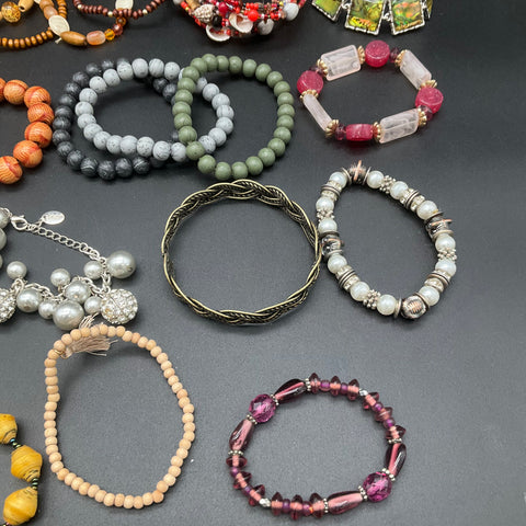 Eclectic Mixed Material Jewelry Lot of 22 Beaded Bracelets Cuffs Bangles Shell