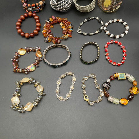 Vintage & Modern Costume Jewelry Lot of 16 Bracelets Cuffs Bangles Beaded