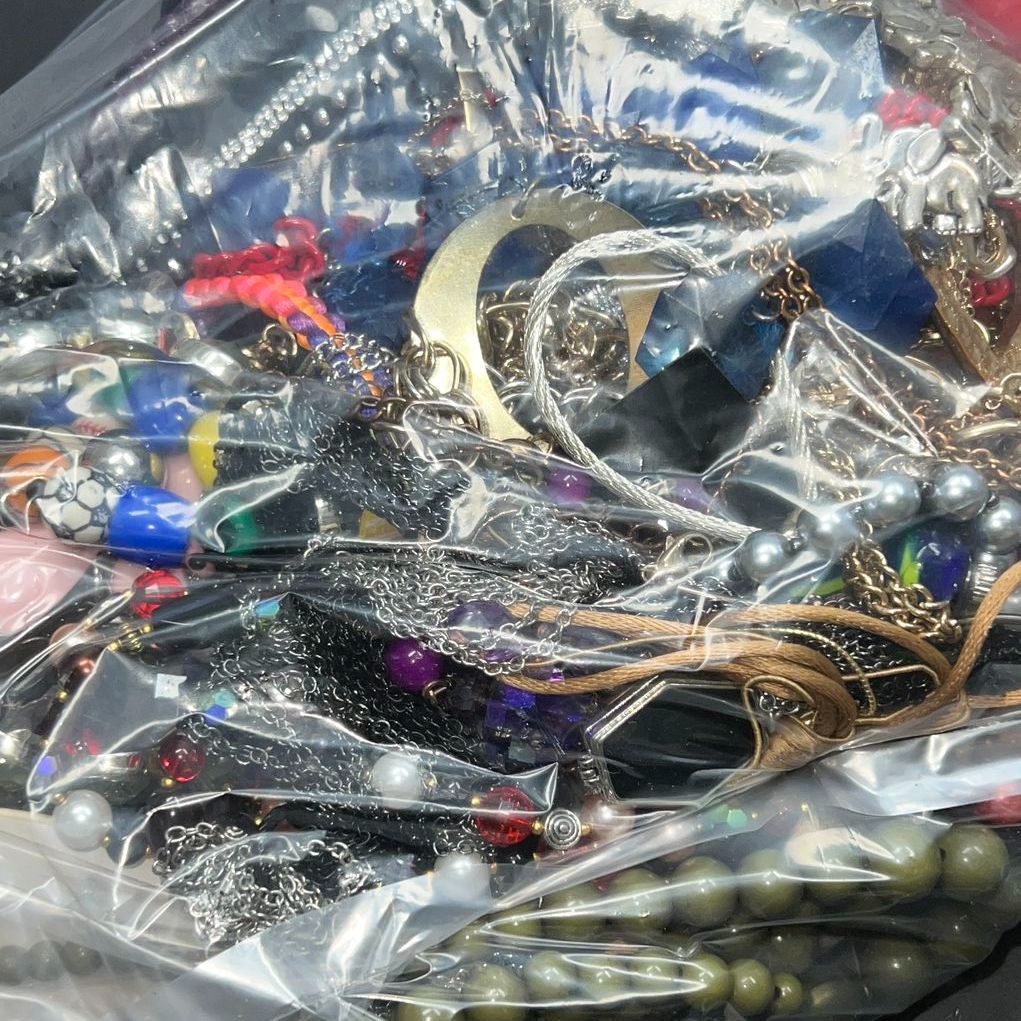 5 Lbs Costume Jewelry Grab bag