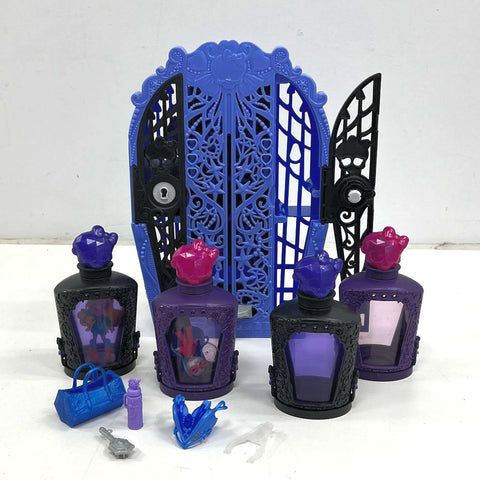 Mattel Monster High Minis Potion Display Case Playset Lot 4 Figures Toy