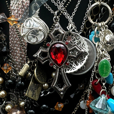 Mixed Fashion Necklaces Jewelry Lot Faux Pearl Charms Cross Sombrero Flower
