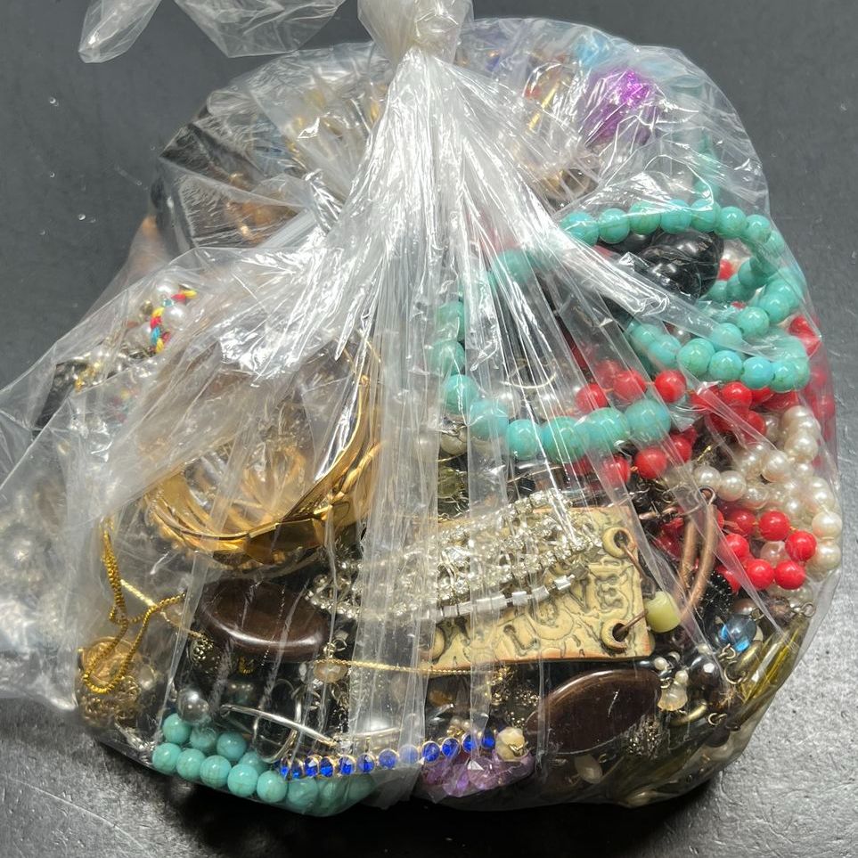 5 Lbs Costume Jewelry Grab Bag