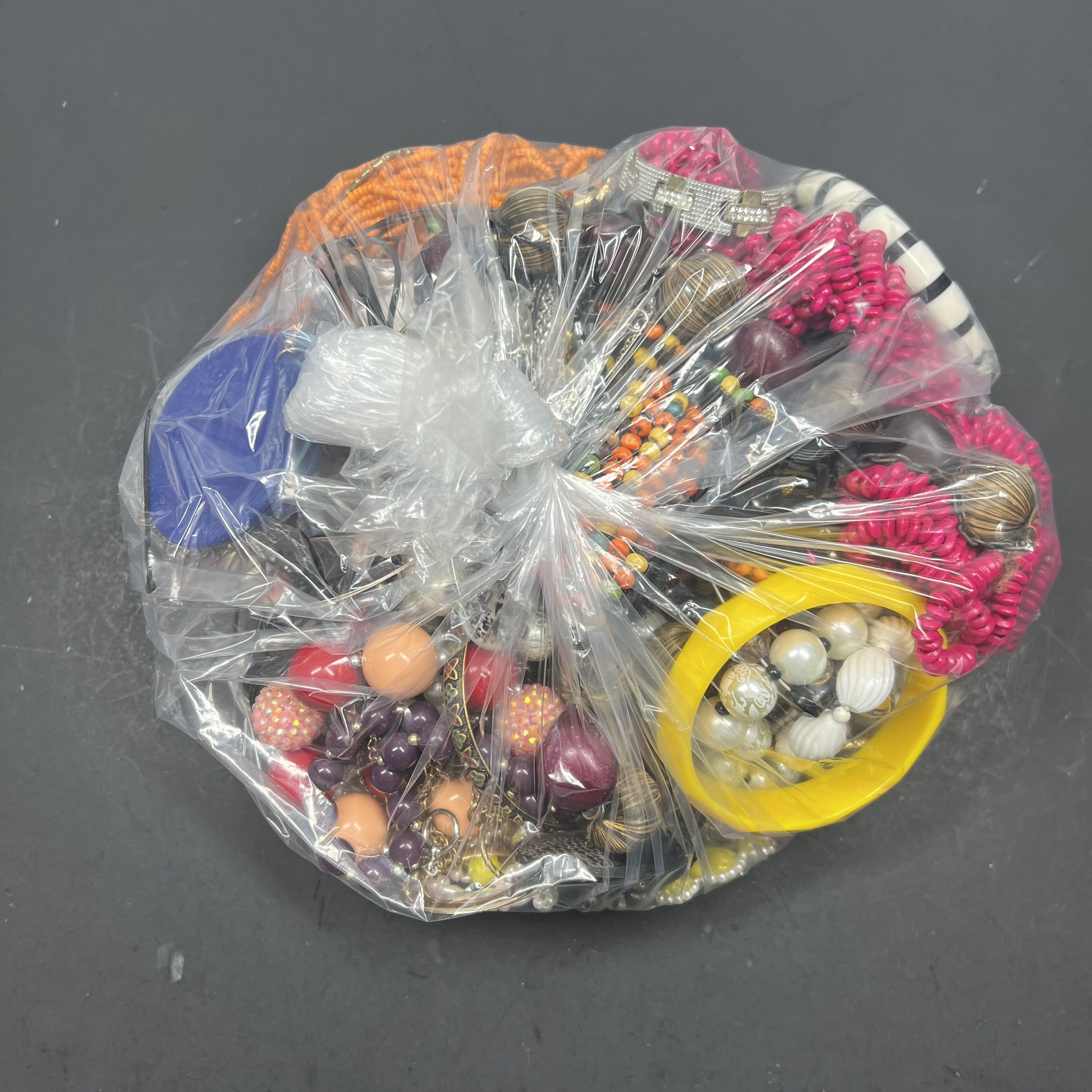 5LB Wearable Costume Jewelry Mixed Items Bag