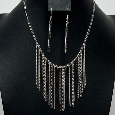 Assorted Styles Necklaces Pendant Bracelets Earrings Costume Jewelry Sets