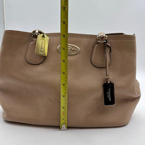 Coach Taupe Pebbled Leather Lexy Shoulder Bag Tote Gold Hardware