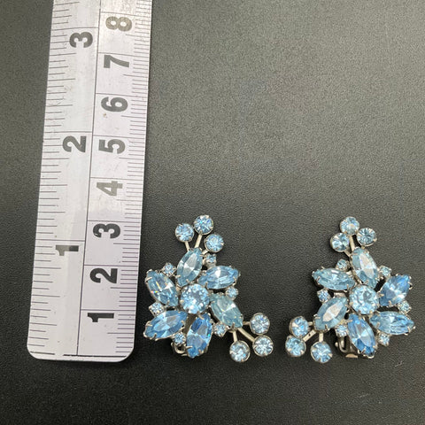 Vintage Weiss Silver Tone Blue Rhinestone Spray Clip On Earrings