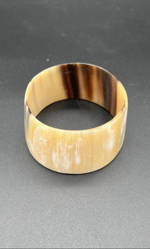 PONO by Joan Goodman Chunky Resin Bangle Bracelet Wide Oval Brown Signed 7.25"