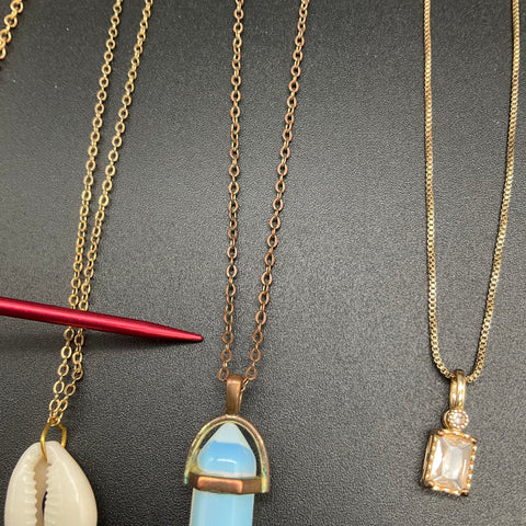 Fashion Costume Jewelry Lot of 10 Necklaces Gold Silver Rose Gold Tone Pendants