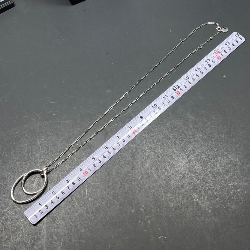 Vince Camuto Silver Tone Oval Pendant Chain Necklace