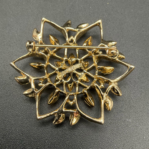 Vintage Sarah Coventry Peta Lure Demi Parure Brooch Clip Earrings Set