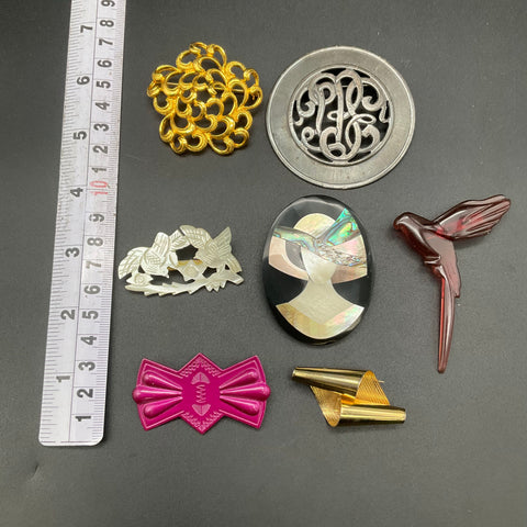 Vintage Costume Jewelry Brooch Lot 7 Mother of Pearl Gold Silver Tone Bird
