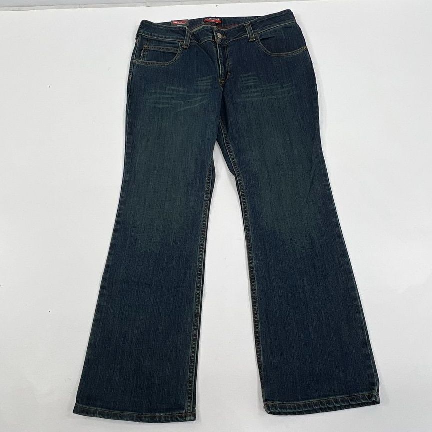 NWT Women's Bulwark FR CAT2 2112 Blue Denim Jeans - Size 16x30 Curvy Fit