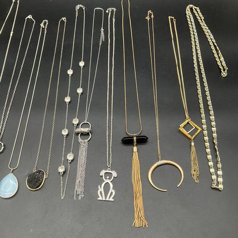 Fashion Jewelry Lot 12 Necklaces Gold Silver Tone Tassel Bib Statement Pendants