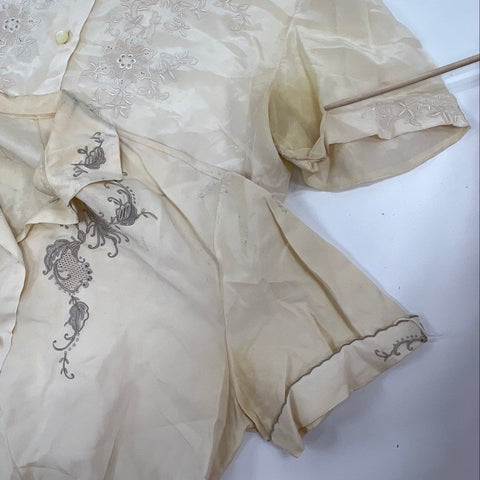 Vintage 50s Lot of 2 Embroidered Silk Button Up Blouse Shirts Sz 34