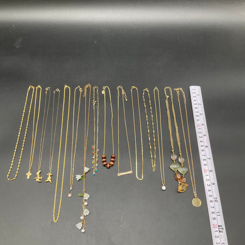 Mixed Costume Jewelry Necklace Lot 15 Gold Tone Vintage to Modern Pendants