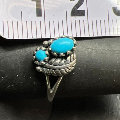 925 Sterling Silver Leaf Turquoise Ring 1.86g