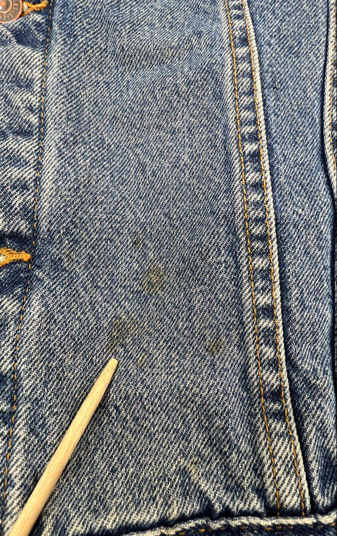 Vintage 90s Levi's 70507-0389 Distressed Denim Trucker Jacket Sz XL