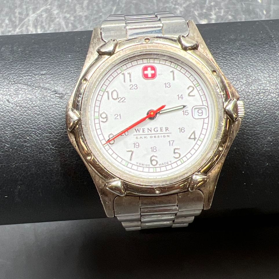 Wenger Sak Design Date Analog Wristwatch New Battery