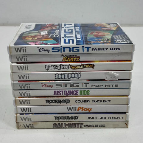Call of Duty World at War Guitar Hero Wii Play 10 Game Lot Nintendo Wii