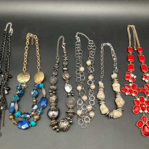 Fashion Costume Jewelry Lot of 11 Necklaces Statement Beaded Bib Faux Pearl