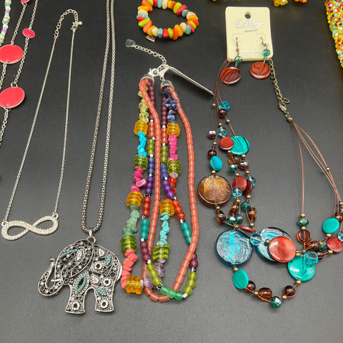 Fashion Jewelry Lot of 13 Beaded Necklaces Bracelets Elephant Infinity EsmaR