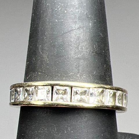 Jewelry - Rings, Broaches & Earrings