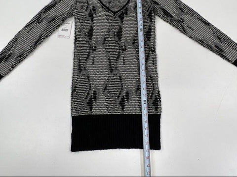 Free People Women's Rattlesnake Knit Sweater Gray V-Neck Tunic Boho Sz S NWT