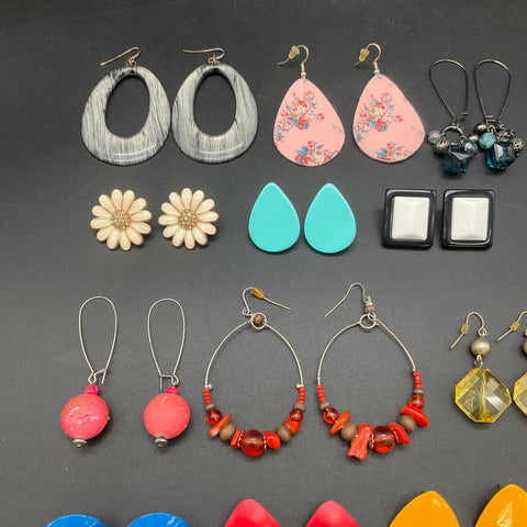 Vintage and Modern Fashion Jewelry Earrings Lot of 31 Pairs Dangle Stud Hoop