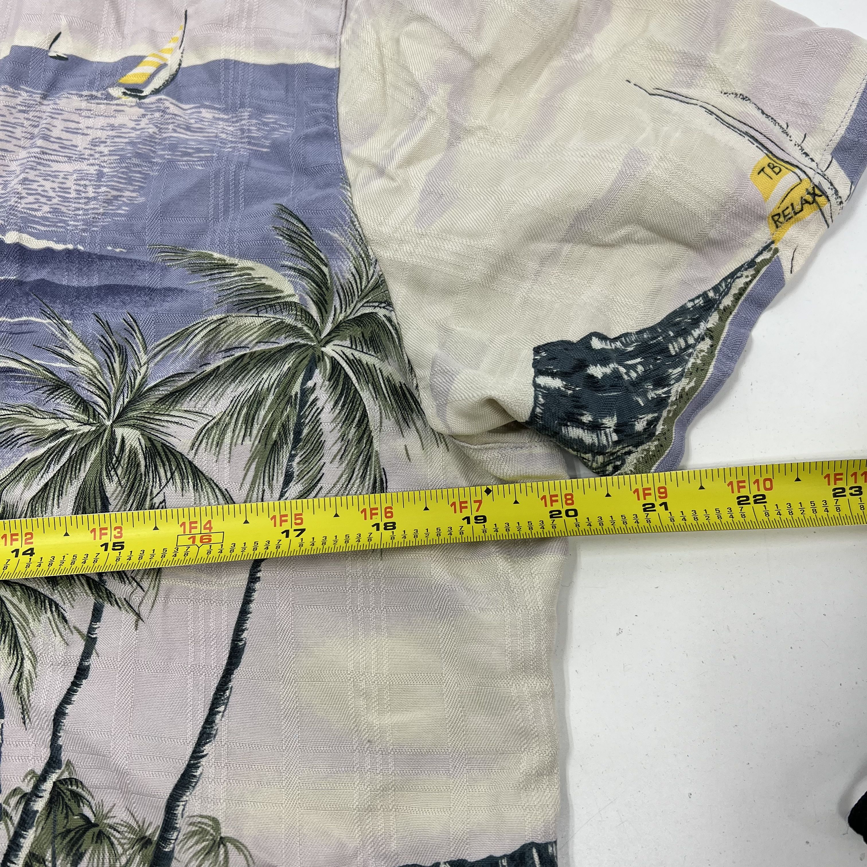 Tommy Bahama Purple Silk Hawaiian Tropical Print Camp Shirt Blouse Women's L