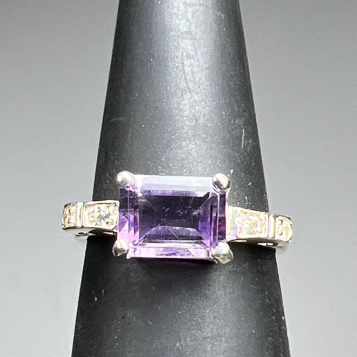 925 Sterling Silver Purple & Clear Gemstone Ring Size 6 2.28g