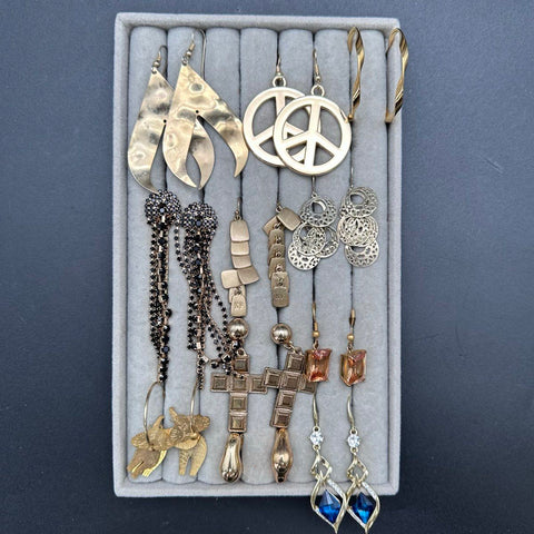 Vintage & Modern Costume Jewelry Lot 30+ Pairs Earrings Hoops Drops Studs