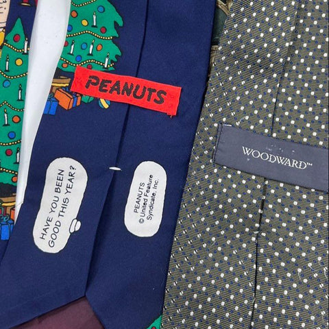 Lot of 10 Men's Neckties Vintage 90s Disney Looney Tunes Peanuts Tabasco