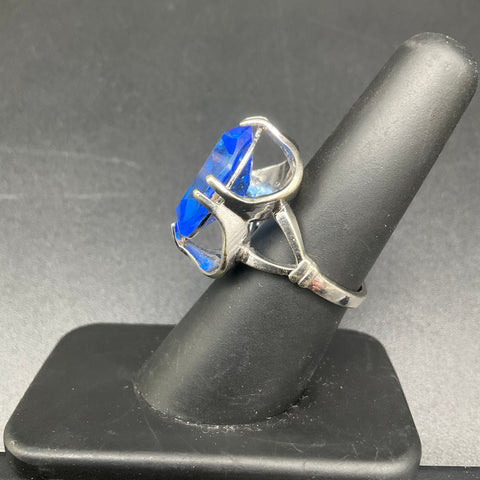 10K HGE Silver Tone Blue Glass Statement Cocktail Ring Size 7