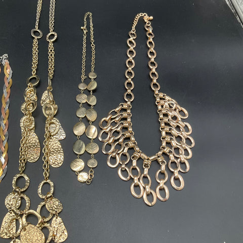 Vintage & Modern Costume Jewelry Lot of 7 Necklaces Faux Pearl Floral Statement