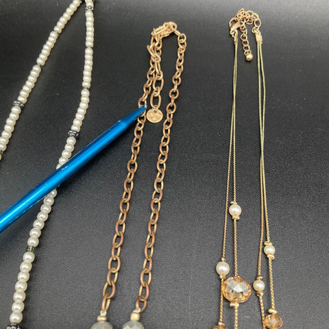 Vintage to Modern Costume Jewelry Necklace Lot 0.8 Lbs Pearl & Gold Tone Styles