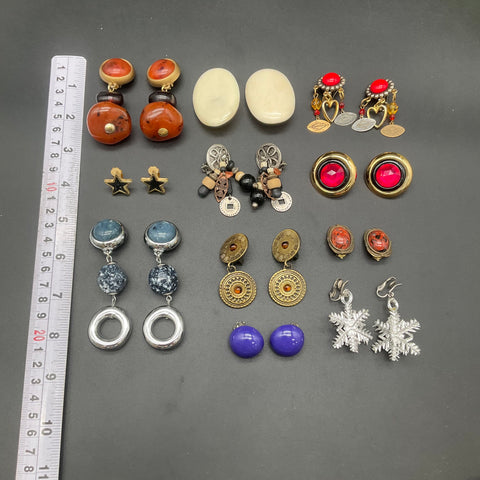Vintage & Modern Costume Jewelry Lot 12 Pairs GJD Clip-on Dangle Stud Snowflake