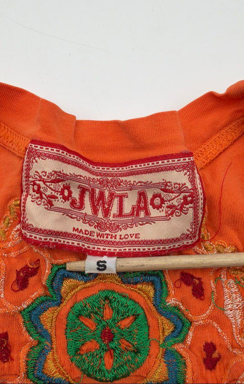JWLA Women's Orange Embroidered Peacock Floral Scoop Neck T-Shirt Sz S