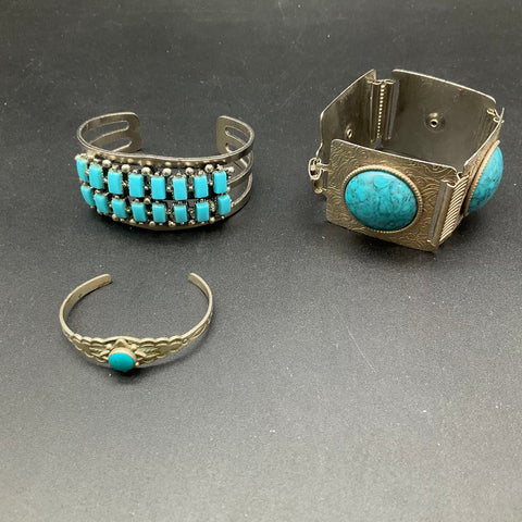 Vintage Silver Tone Faux Turquoise Southwestern Jewelry Lot of 7 Pieces