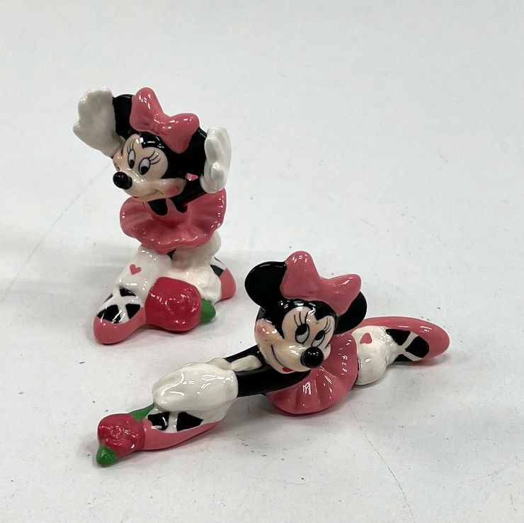 Vintage Disney Minnie Mouse Ceramic Salt & Pepper Shakers Lot of 2 Pink