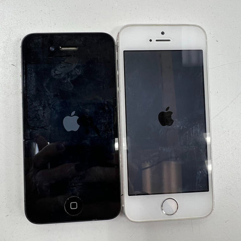 Apple iPhone 5S A1453 & iPhone 4S A1387 Smartphone Lot of 2