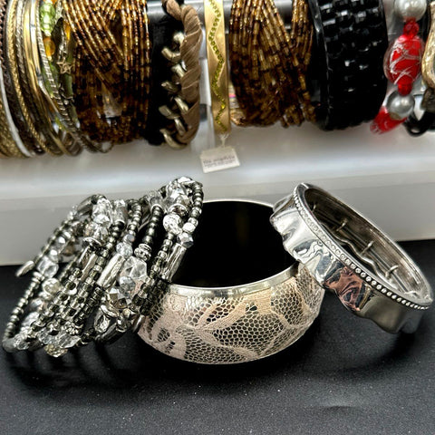 Lia Sophia Boho Eclectic Jewelry Lot 30 Bracelets Bangles Cuffs Beaded