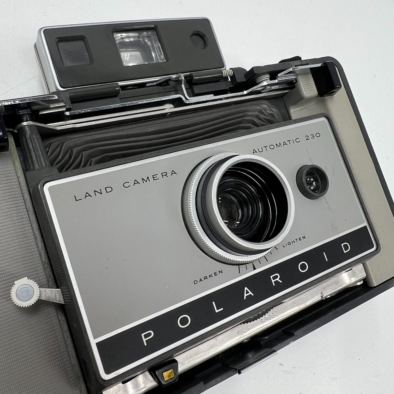 Vintage Polaroid Automatic 230 Land Camera Instant Film with Case Flash Manuals