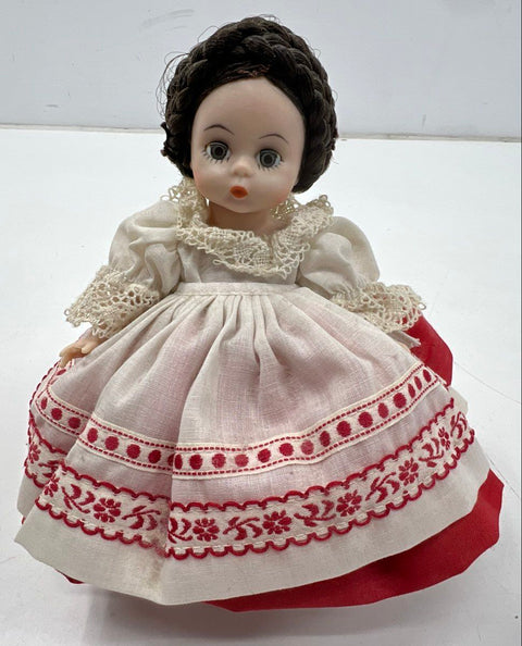 Madame Alexander International Doll Lot Austria 593 Russia 574 With Boxes