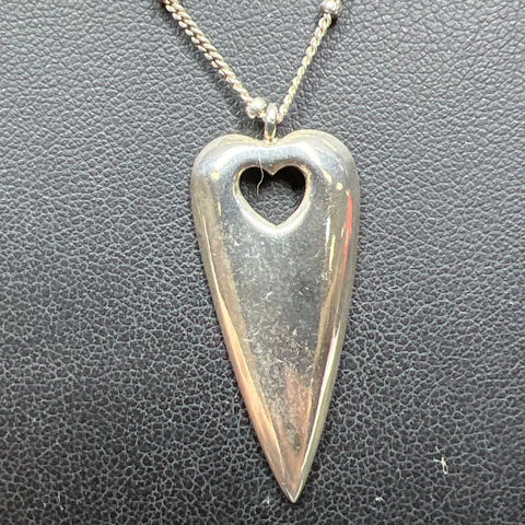 925 Sterling Silver Heart Pendant Necklace 6.33g