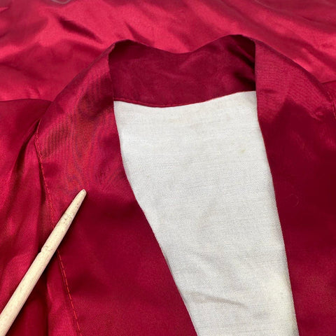 Vintage 80s Peacock Embroidered Satin Robe Kimono Frog Closure Burgundy Sz L