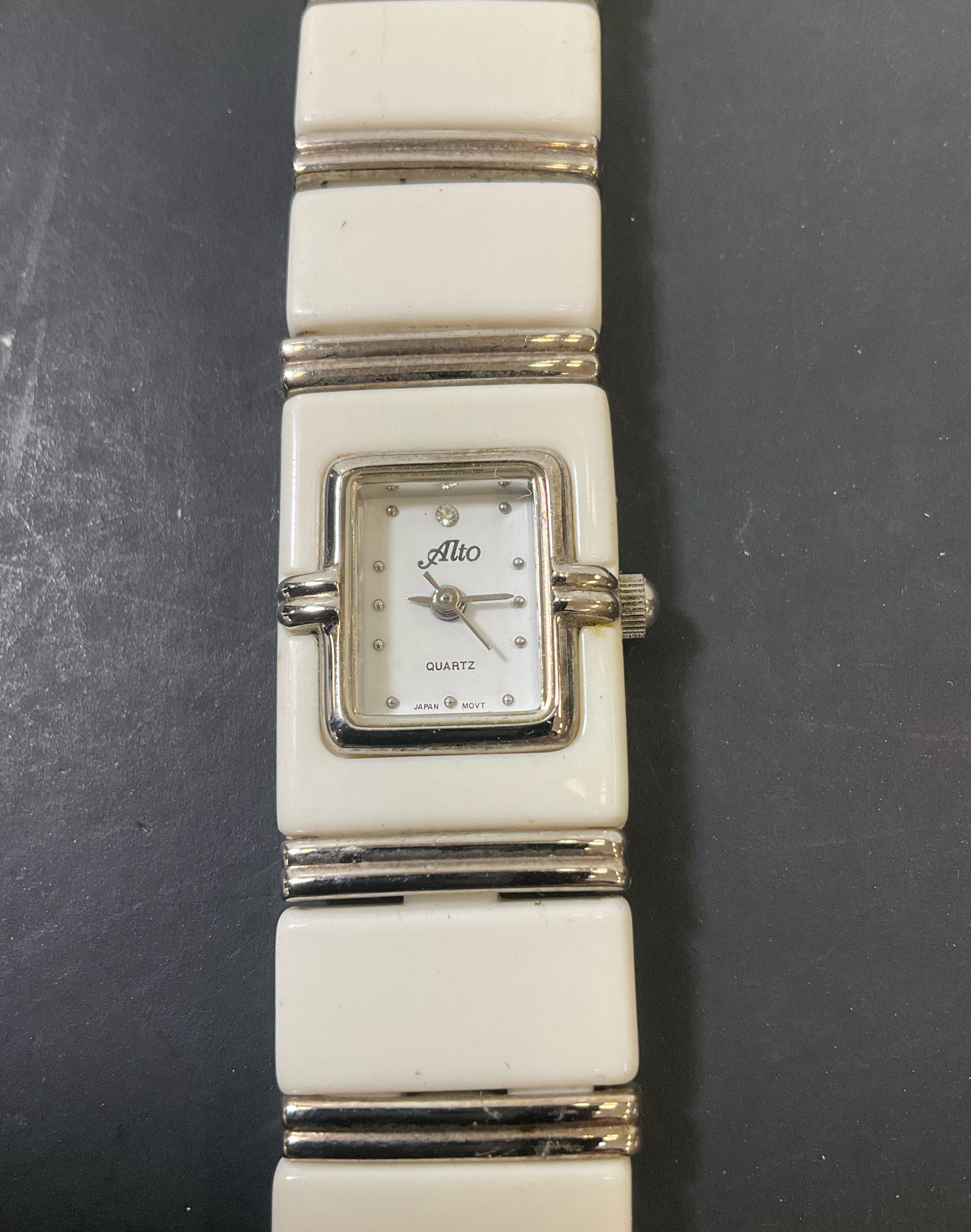 Vintage Alto Women's White Rectangular Bracelet Style Watch Untested