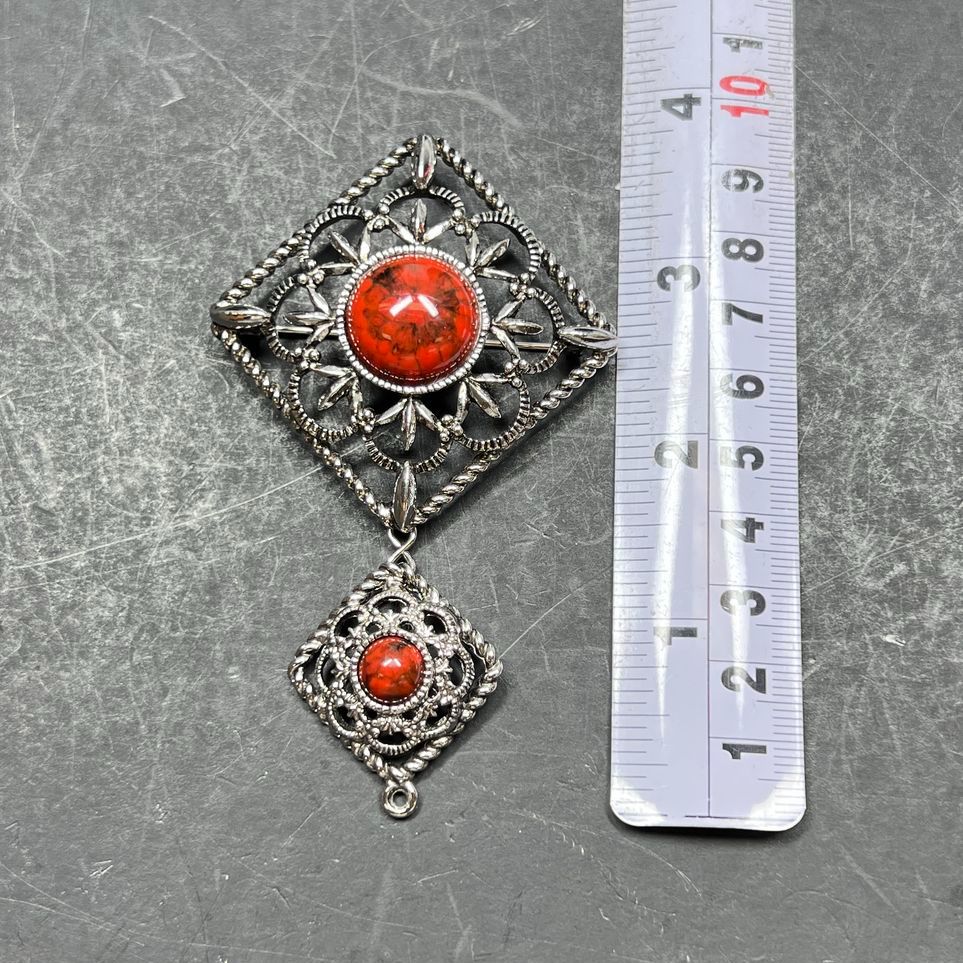 Sarah Coventry Inca Fire Brooch Pendant