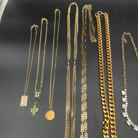 Mixed Costume Jewelry Lot 14pc Gold & Silver Tone Necklaces 0.6lb