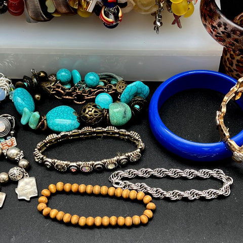 Mixed Costume Jewelry Bracelet Lot 40+ Pcs Beaded Bangles Cuffs Boho Eclectic