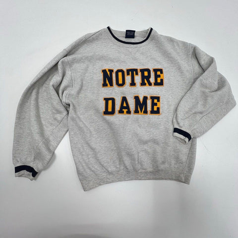 Vintage 90s Savvy Notre Dame Fighting Irish Gray Spellout Crewneck Sweatshirt L